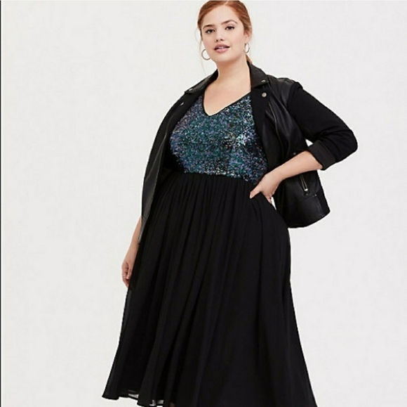 torrid Dresses & Skirts - NWT TORRID Black Sequin Chiffon Skater Midi Cocktail Dress Size 16